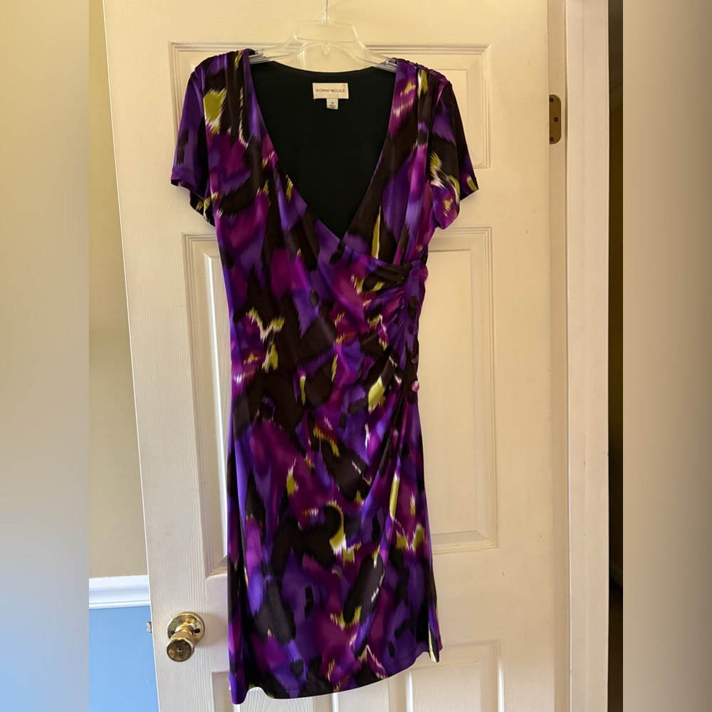 Ronni Nicole Size 12